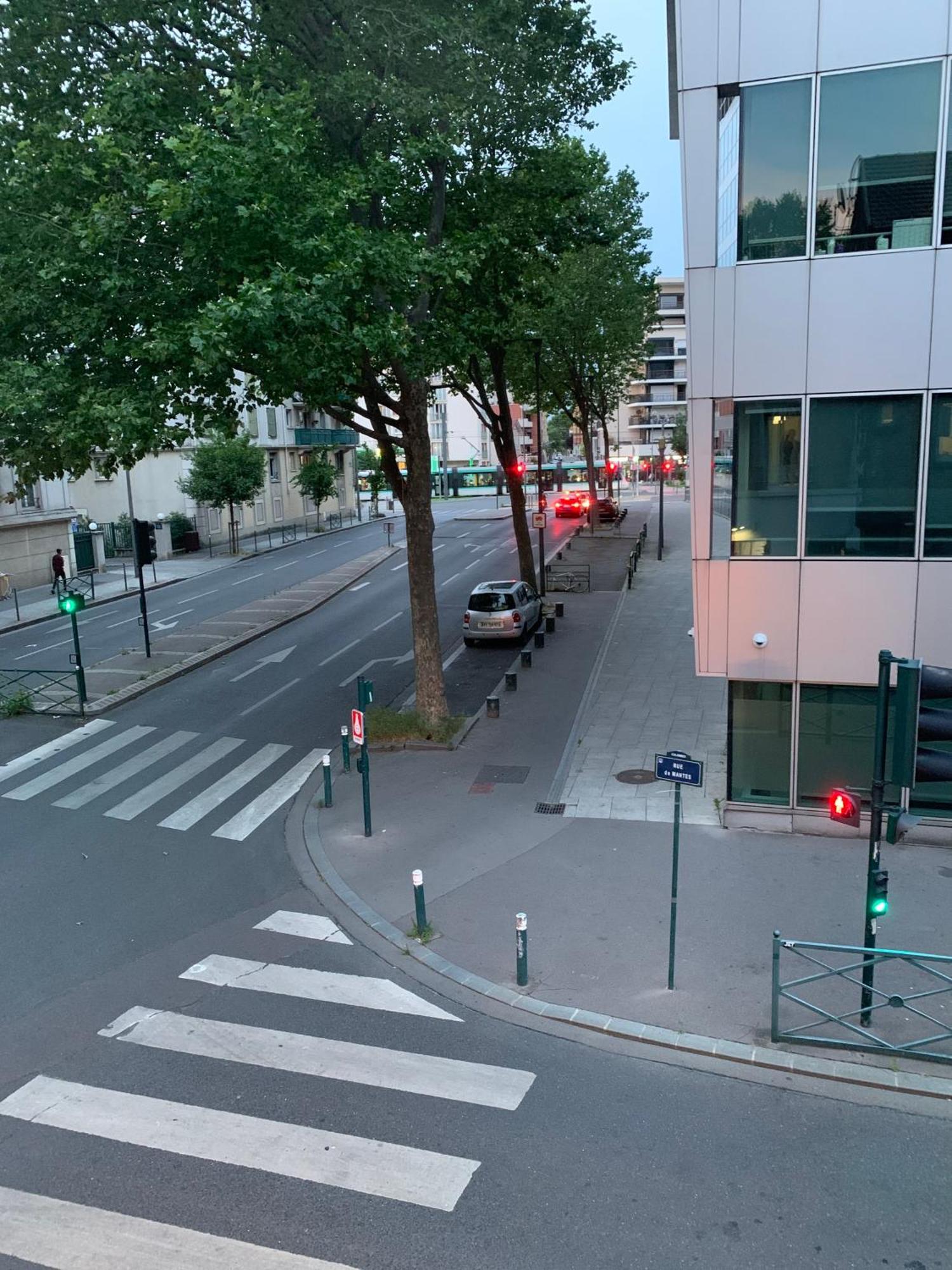 Hotel La Defense Bois-Colombes Extérieur photo